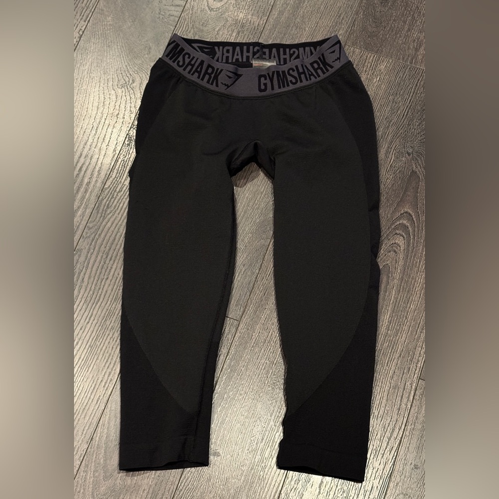Gymshark 🏃🏼‍♀️ 🏋🏼‍♀️ New W/O tags Black  High Performance Crop Leggings